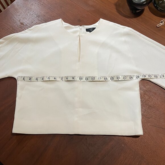 J Crew 365 Ivory Crepe Boxy Crop Tailored Top size 6 - Picture 7 of 9